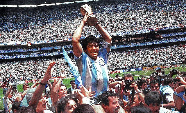 Maradona lifts the World Cup, Mexico 1986